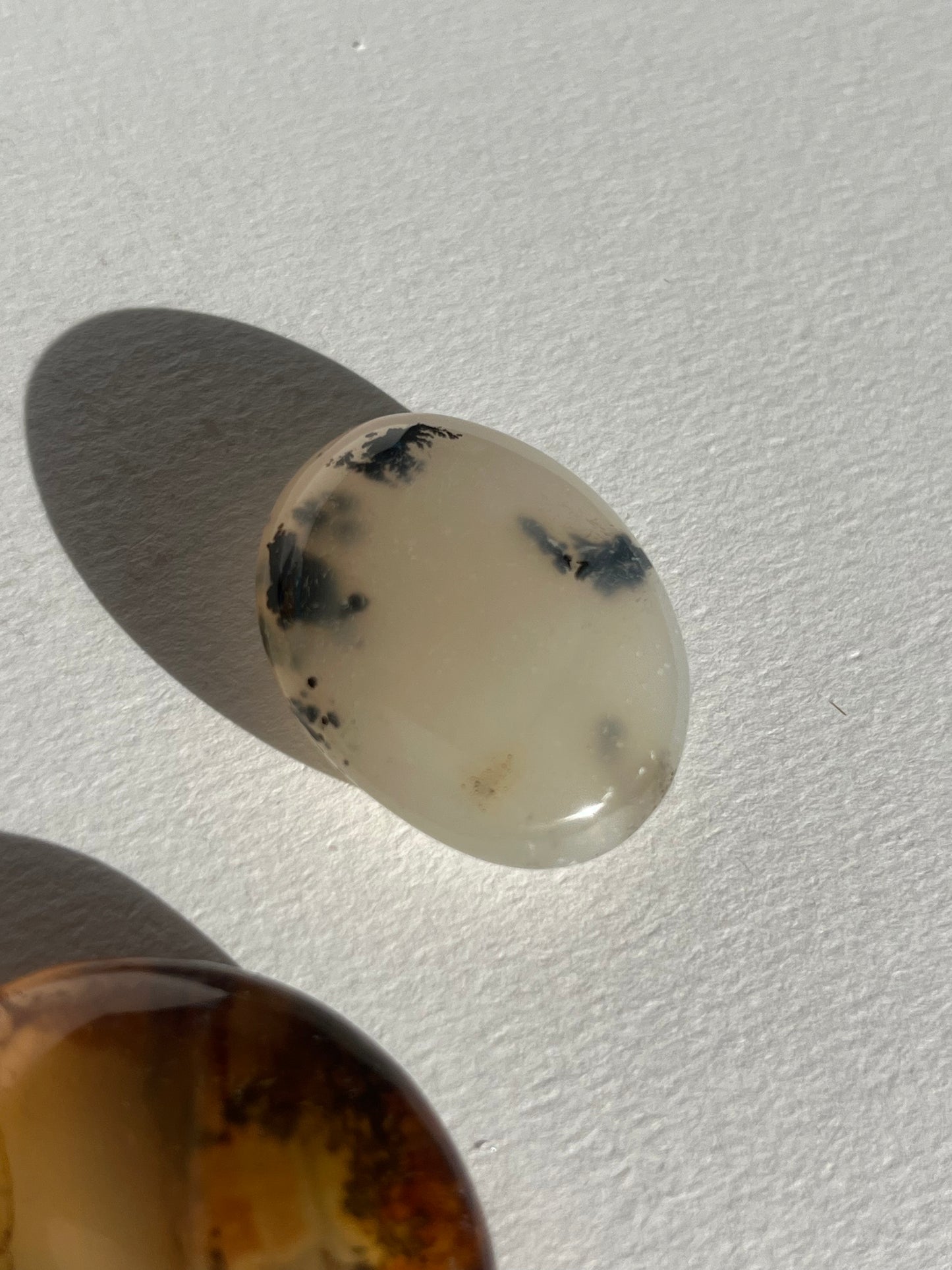 Dendritic Chalcedony Mini Palmstones (Pack of 8)