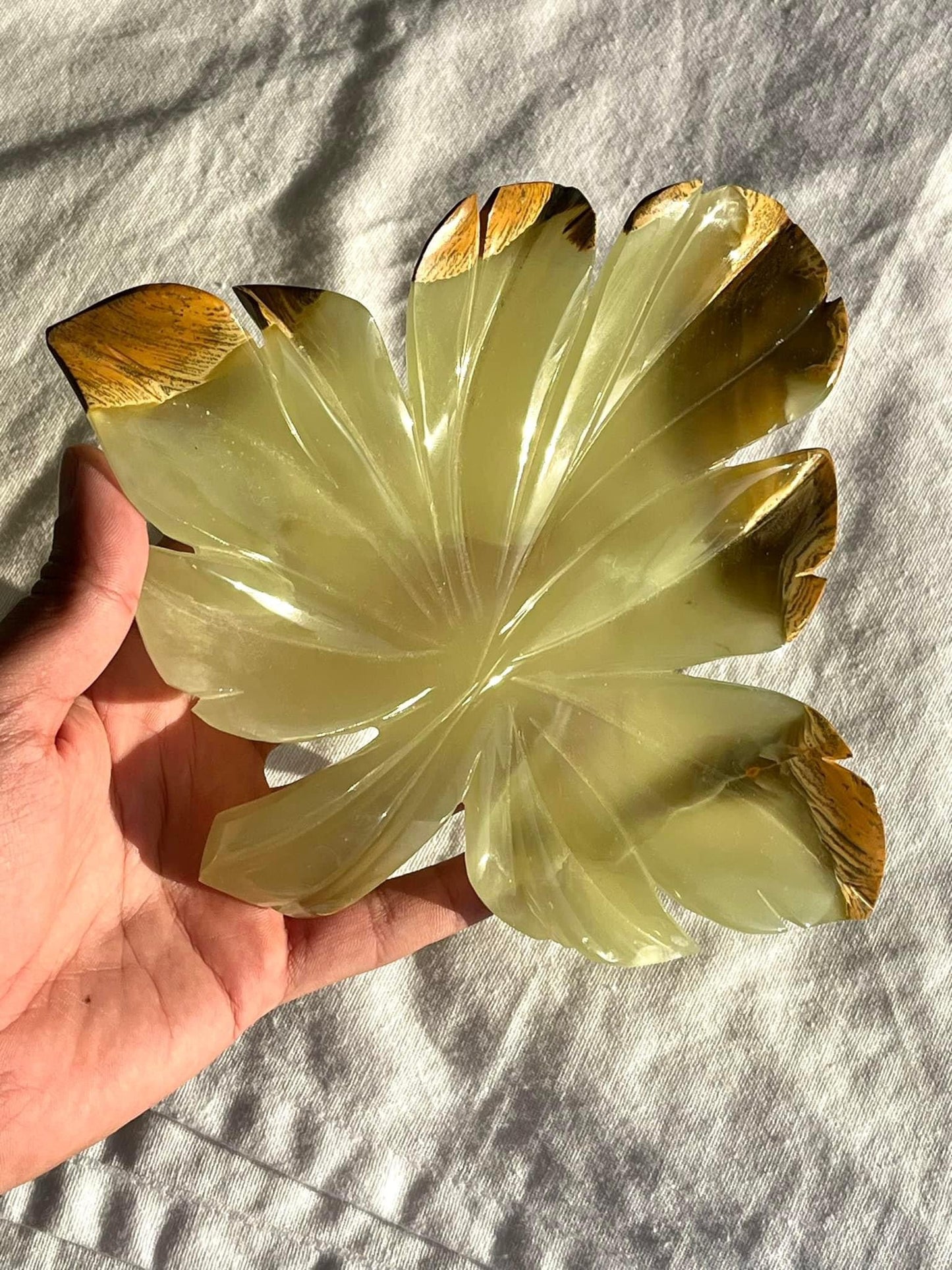 Argentinian Green Calcite Leaf Bowl/Platter